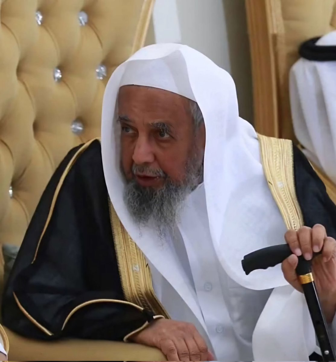 #إسماعيل_بن_سعد_العتيق
رحمه الله تعالى وغفر له وأسكنه فسيح جناته وإنا لله وإنا إليه راجعون..
أمضى الشيخ رحمه الله أكثر من 60 عامًا في الدعوة إلى الله داخل المملكة وخارجها، نسأل الله تعالى أن تكون شاهدة له..
كنتُ أحيانًا - وأنا شابّ - قبل سنوات أُصلّي معه في مسجد الملك فهد رحمه