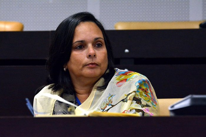 KrlosDKrlos's tweet image. I #Cuba 🇨🇺 

Mirian Marbán González, quien se desempeñaba como primera vicecontralora, fue elegida hoy por la Asamblea Nacional del Poder Popular como Contralora General de la República. #est3+

=-