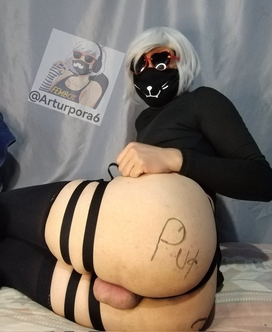 A si feliz 19 de julio que coincidi&oacute; con el #femboyfriday, si no llega a 100 ❤️ ser&iacute;a muy triste y pondr&eacute;<a href="/tag/femboyfriday"class="tags">#femboyfriday</a><a href="/tag/femboy"class="tags"><span>#femboy</span></a>