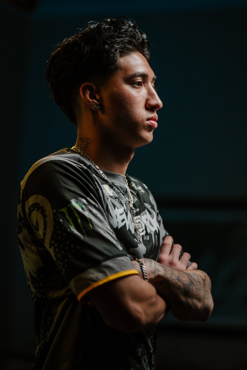 CODLeague's tweet photo. 10 non-traded kills in the Map 5 ❄️

#CODChamps | @SibDMDL https://t.co/MoRnKMmMKG