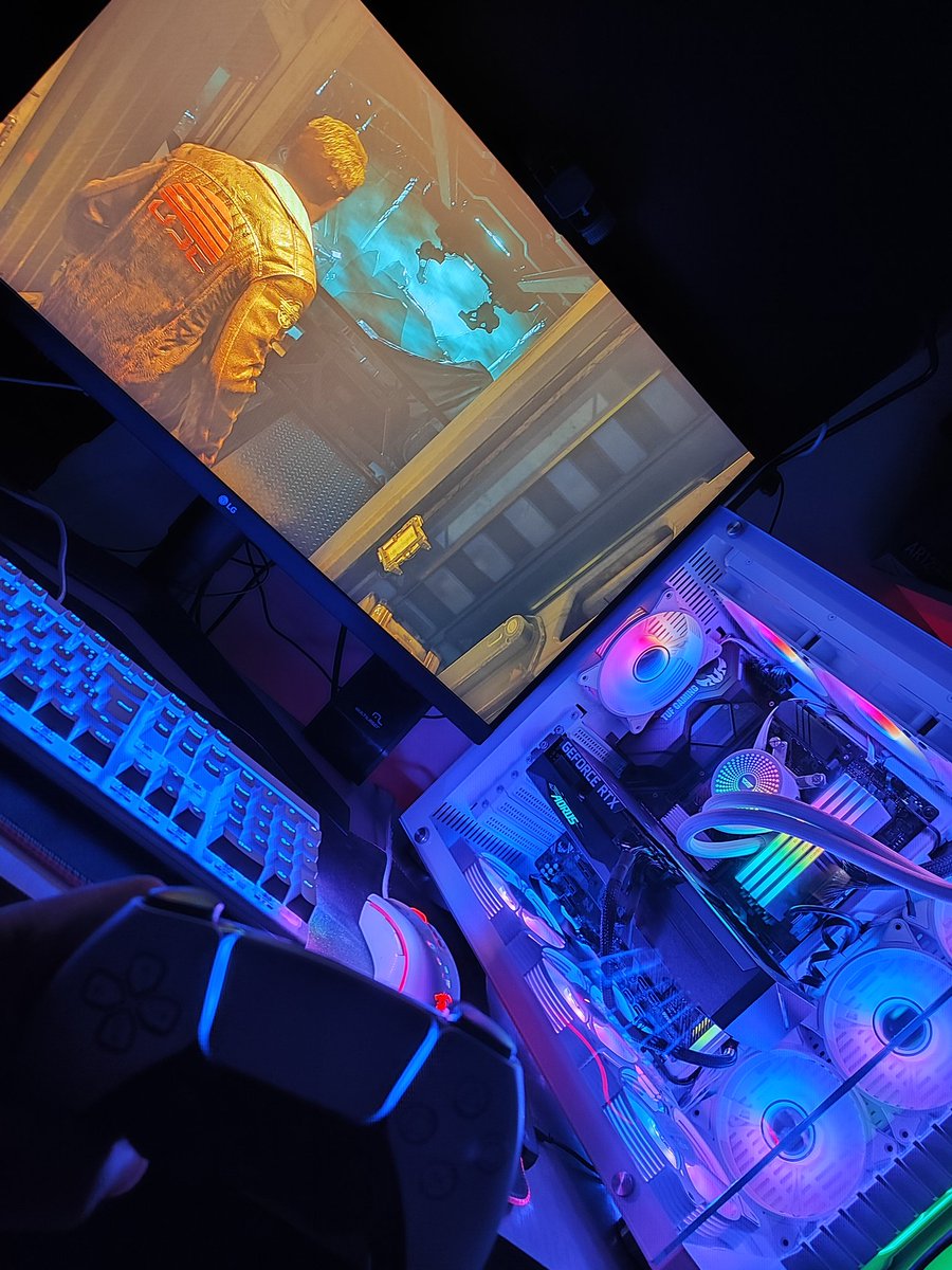 FAVELAxGAMER's tweet photo. Que jogo Loko esse The Callisto Protocol da doído!! Trilha sonora e ambientação desse jogo estar me surpreendendo aqui ...
#pcgamer #PS5 #Xbox #sextou https://t.co/L5VpyOymuq