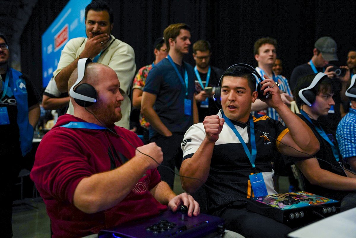 USArmyesports's tweet photo. Made it out of pools. Moving to Day 2 at #EVO2024! 🔥 https://t.co/0nIdShlvL6