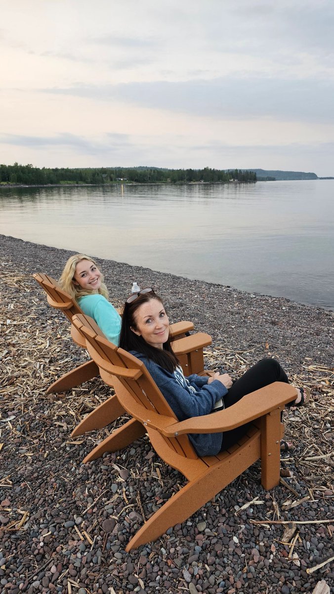 PaulLenzmeier's tweet photo. Made to Superior Shores. #TwoHarbors #Minnesota https://t.co/9mwb9cMvhd
