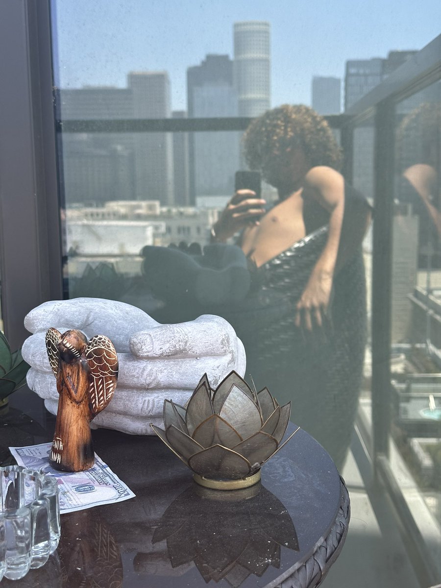 forrestslump_'s tweet photo. reflecting fr https://t.co/MOdKdia6p1