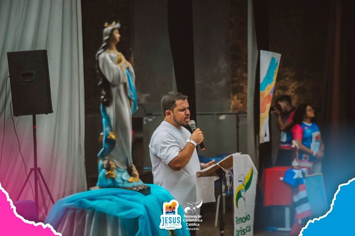 rccma's tweet photo. No terceiro dia de missão, tivemos mais uma formação. 

Júnior Oliveira, membro do Conselho Fiscal da RCC Maranhão falava aos corações: "O amor que é entregue na sua totalidade gera vida no outro."

#Rccmaranhaooficial #jesusnolitoralrccma
#JNL2024 #Rccbrasil 
#IgrejaCatolica https://t.co/XKZXTGgHFP