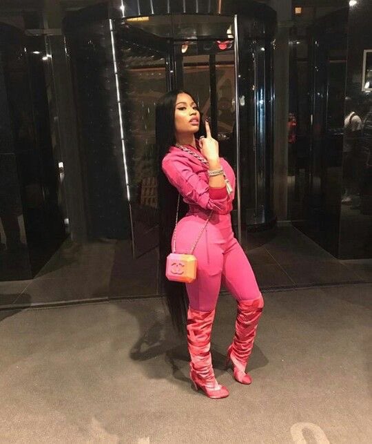 Nicki Minaj (@nickiminaj) on Twitter photo 
