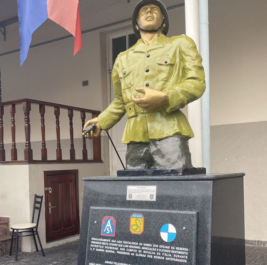 sentandoapua's tweet photo. Culto à história da Força Expedicionária Brasileira - Exército Brasileiro - https://t.co/yfTcxU9K37
#historia #WWII #FEB #Exército #CPORSP #Italia @exercitooficial @feb_brasil https://t.co/Gso7lHFPSB