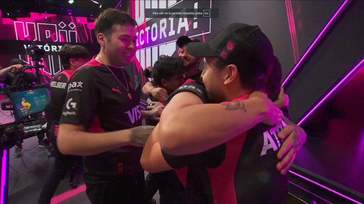 KRUesports's tweet photo. PARA LOS QUE CONFIARON PARA LOS QUE NO DEJARON DE ALENTAR Y VIVEN ESTOS COLORES 

ESTOS ES DE ELLOS Y DE TODOS NOSOTROS

A SEUL NOS VAMOS! 🤟 https://t.co/mfDyyEOBWE
