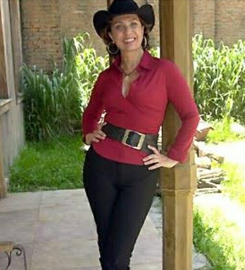 AlineRose1983's tweet photo. Protagonista da autora/ Protagonista do Público
#AméricaNoViva
#ElianeGiardini
#Neuta https://t.co/pARi3PzdEd