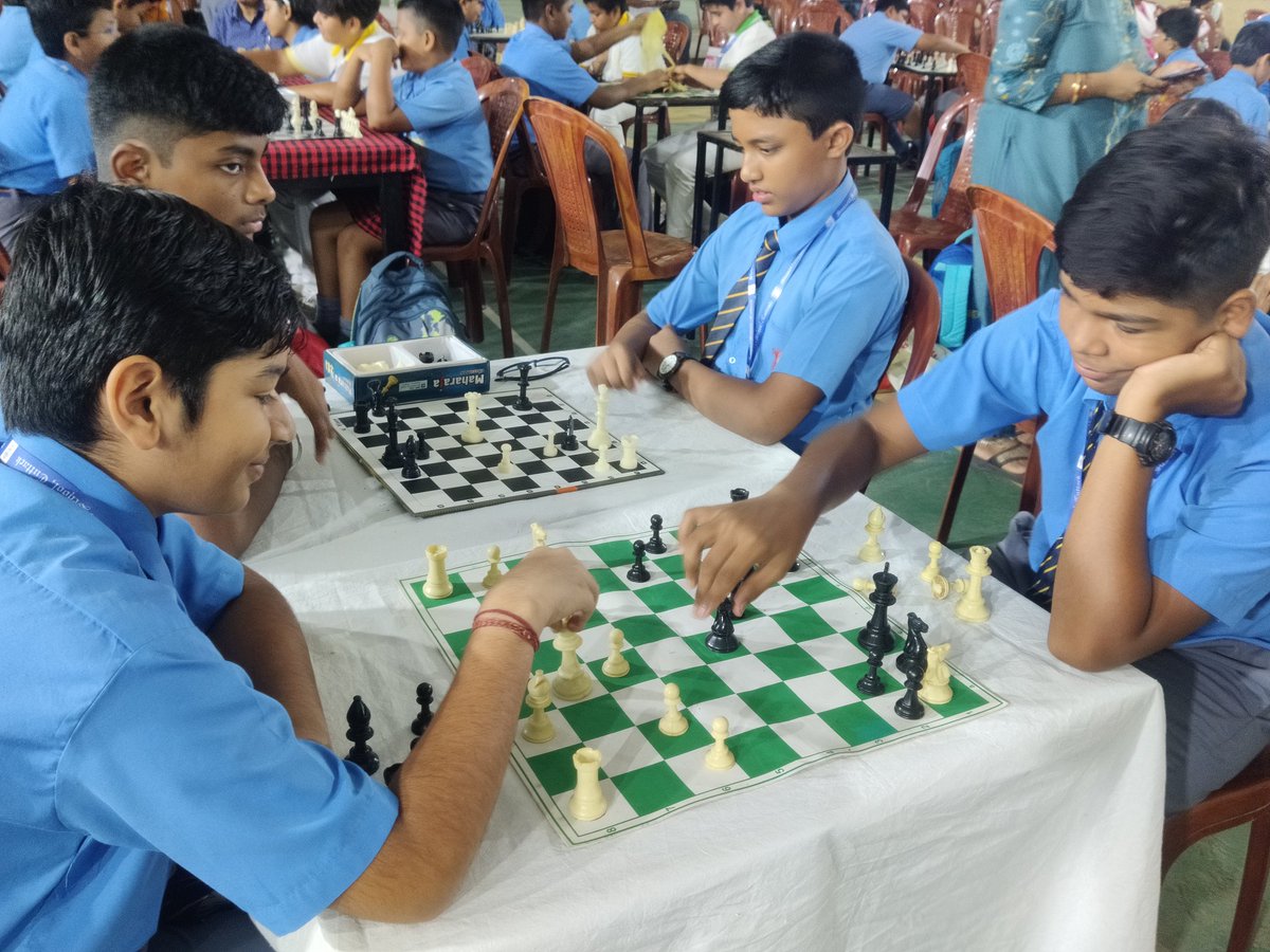 CuttackStewart's tweet photo. International Chess Day 2024
129 Students from std 1-12 participated in a Chess Championship.
Hon'ble Secretary of All Odisha Chess Association Mr Debabrata Bhatta graced the occasion as chief guest along with Mr Biswajit Ray, Senior Chess Coach Odisha as the Guest of Honour https://t.co/0OkbCoBZKd