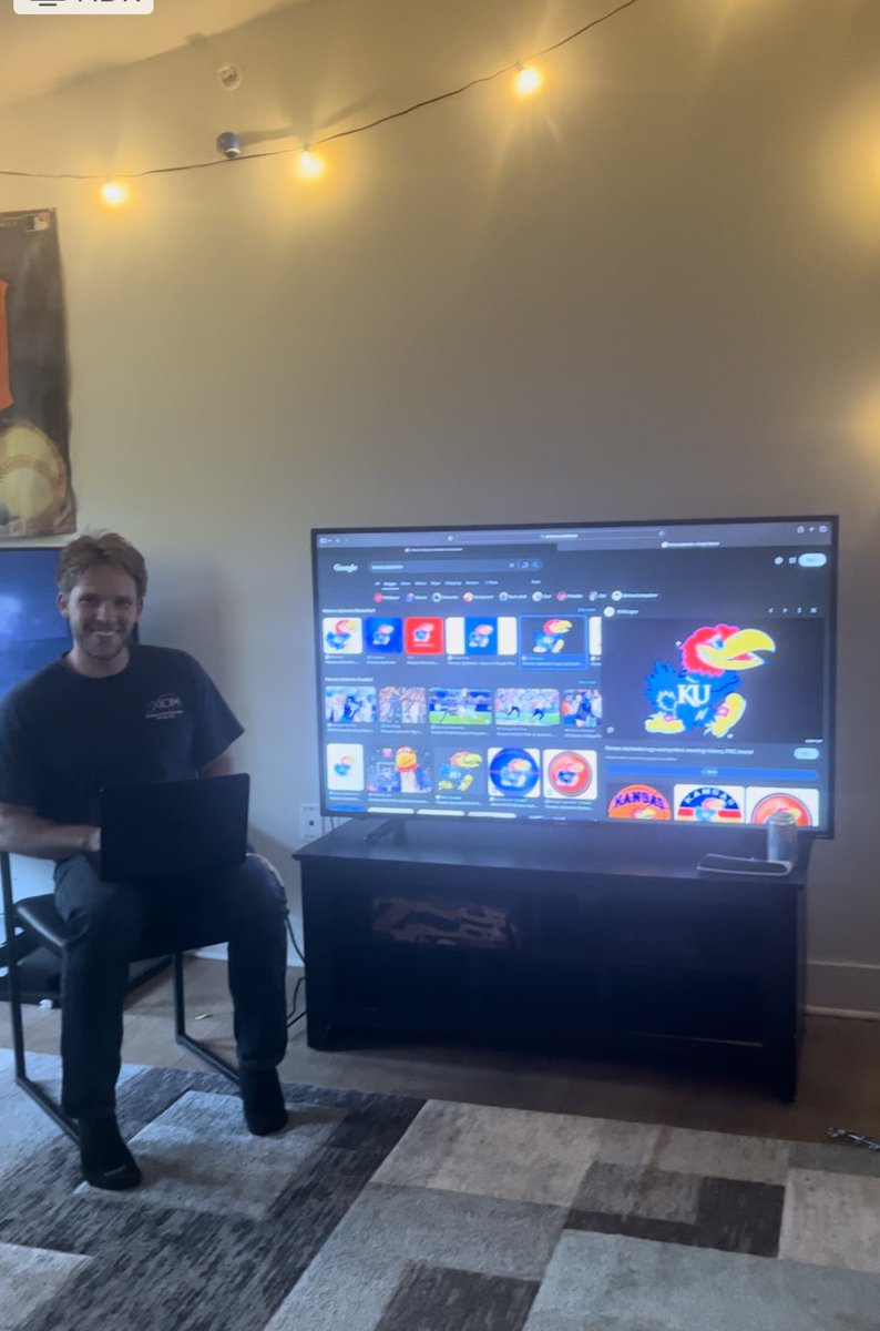 With the first pick in the Boys Dynasty League team draft Jack Sheisty selects…

The Kansas Jayhawks 

#RockChalk 
#dynasty