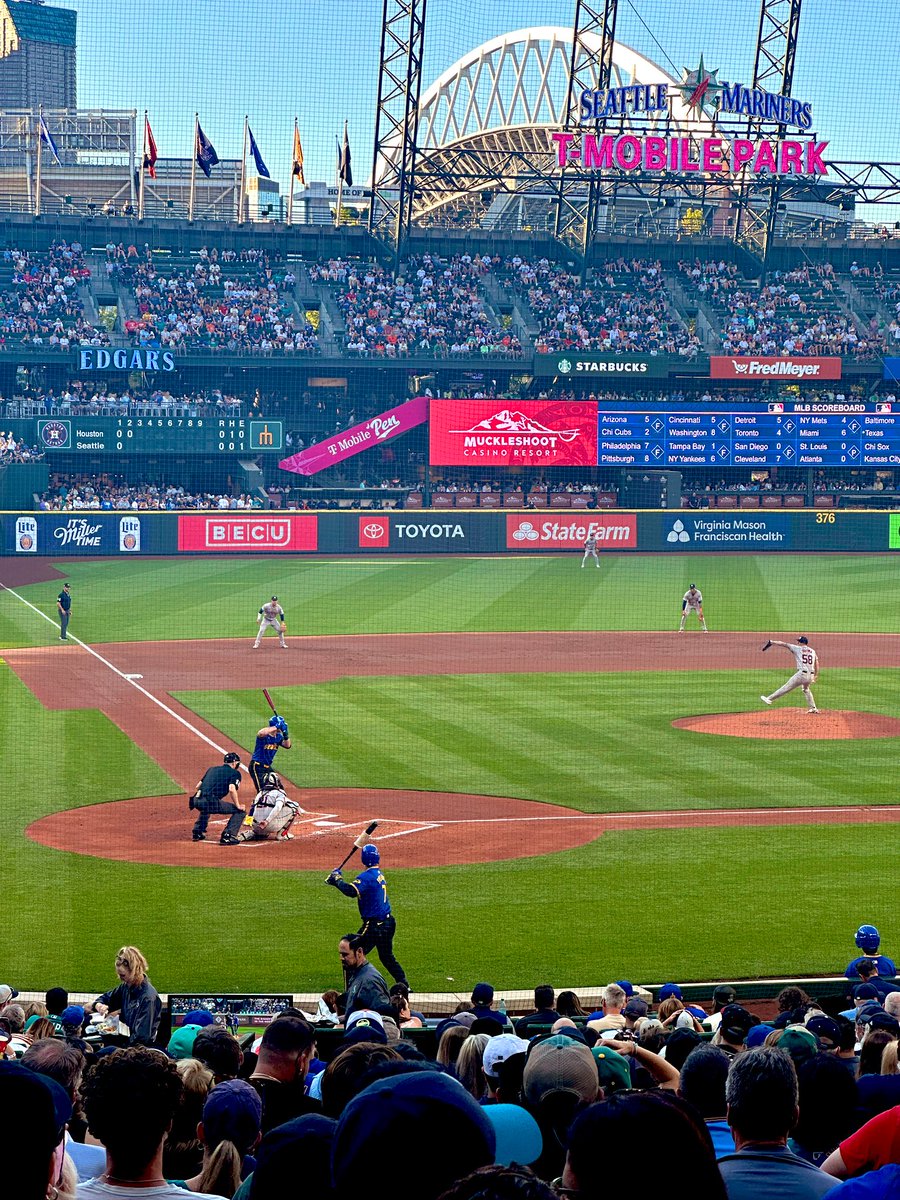 Emily K. Howard tweet media