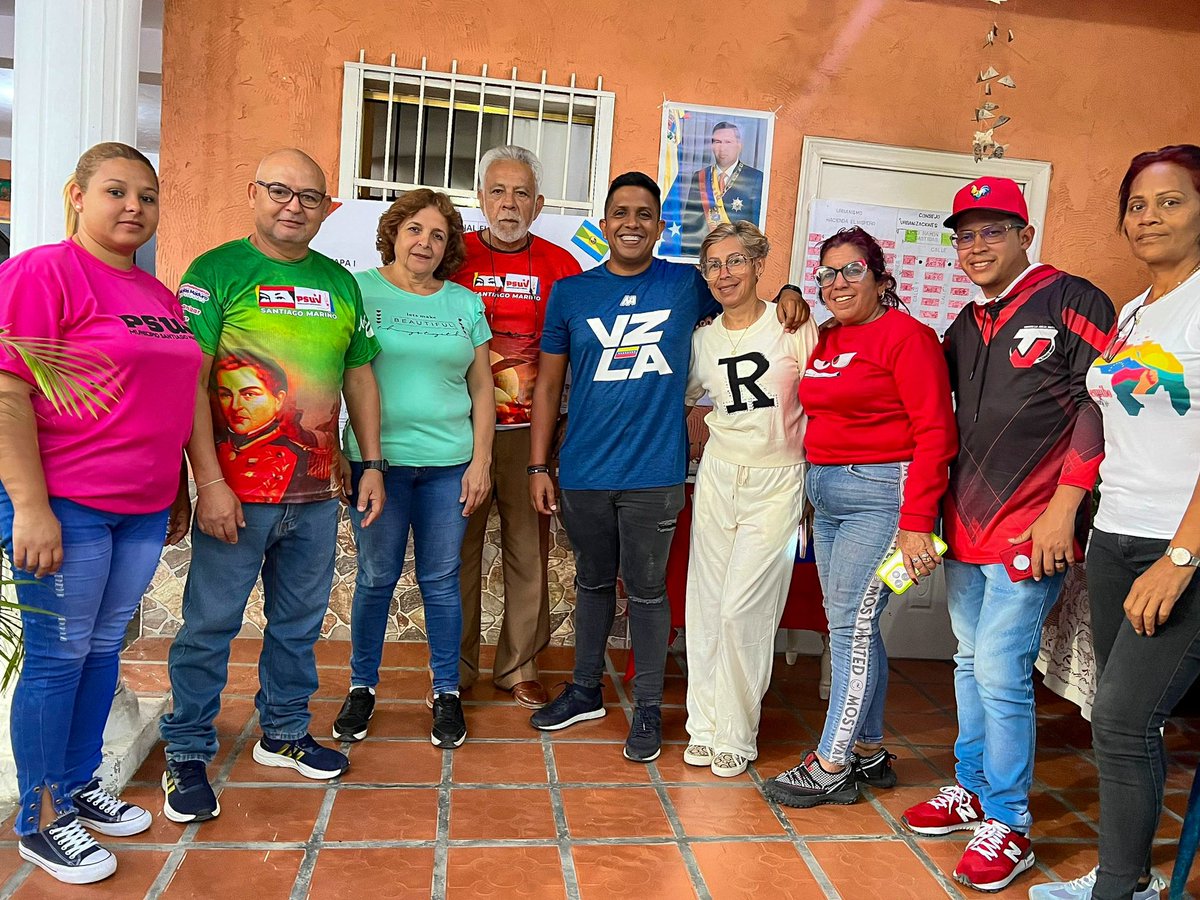 #19Jul Que extraordinaria es la organización de nuestro Pueblo que ha resistido las más duras sanciones económicas, por esa y muchas más razones, nos estamos preparando para un triunfo histórico que se lo dedicaremos a Chávez. 

¡Con <a href="/nicolasmaduro/">Nicolás Maduro</a>, la Patria siempre vence!