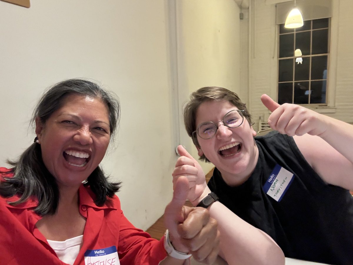 Hortense and Noah finish the first draft of their new 10-minute play for #MadDash2024 ⁦<a href="/FreshInkTheatre/">Fresh Ink Theatre</a>⁩ headquarters! 🥳🎭