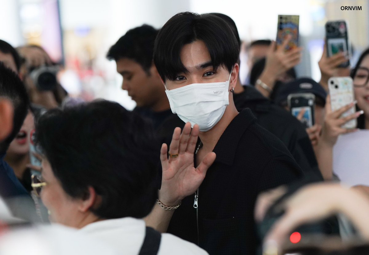 ornvim's tweet photo. Ready!!!!! ❤️‍🔥❤️‍🔥❤️‍🔥 

#王俊勇perth
#PerthNaningFanmeeting
#KDPPE #PerthTanapon https://t.co/nCDfqGlhNL