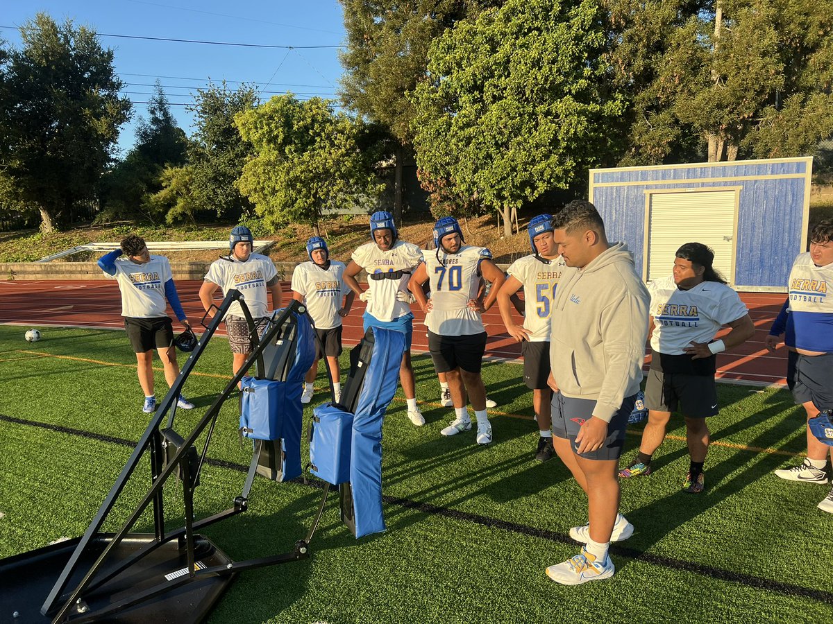 Elijah Folau (@elijah_folau) on Twitter photo Thank you brother <a href="/mafiatonio/">Atonio Mafi</a> for coming by for 6am summer ball practice! Always great having you teach us a few things. <a href="/PadreFootball_/">Serra Padres Football</a> Thank you brother <a href="/mafiatonio/">Atonio Mafi</a> for coming by for 6am summer ball practice! Always great having you teach us a few things. <a href="/PadreFootball_/">Serra Padres Football</a>
