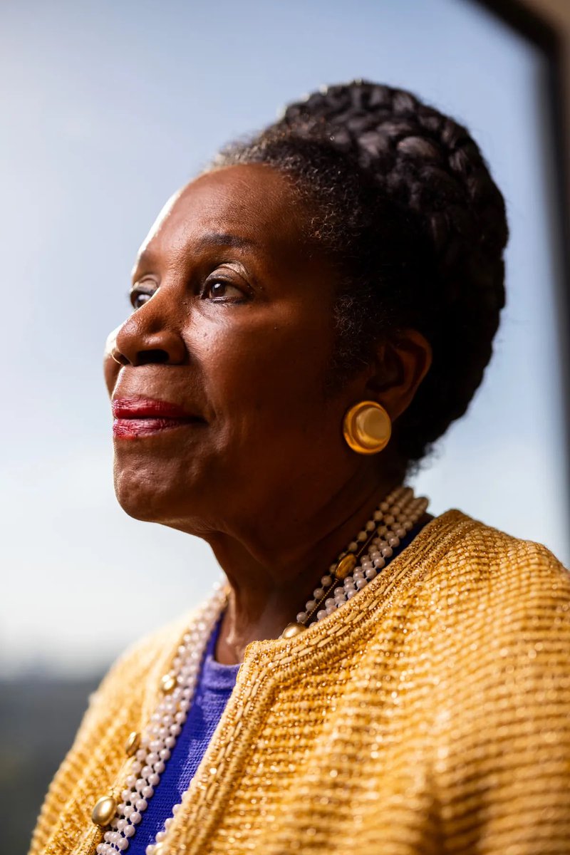 ColinAllredTX's tweet photo. Congresswoman Sheila Jackson Lee was a fierce advocate for Houston and her constituents. No one worked harder for her community and if Houston needed something, she got it done.

Her passing is a great loss and my condolences go to her family, friends and the people of Houston. https://t.co/4CBOAVGQu9