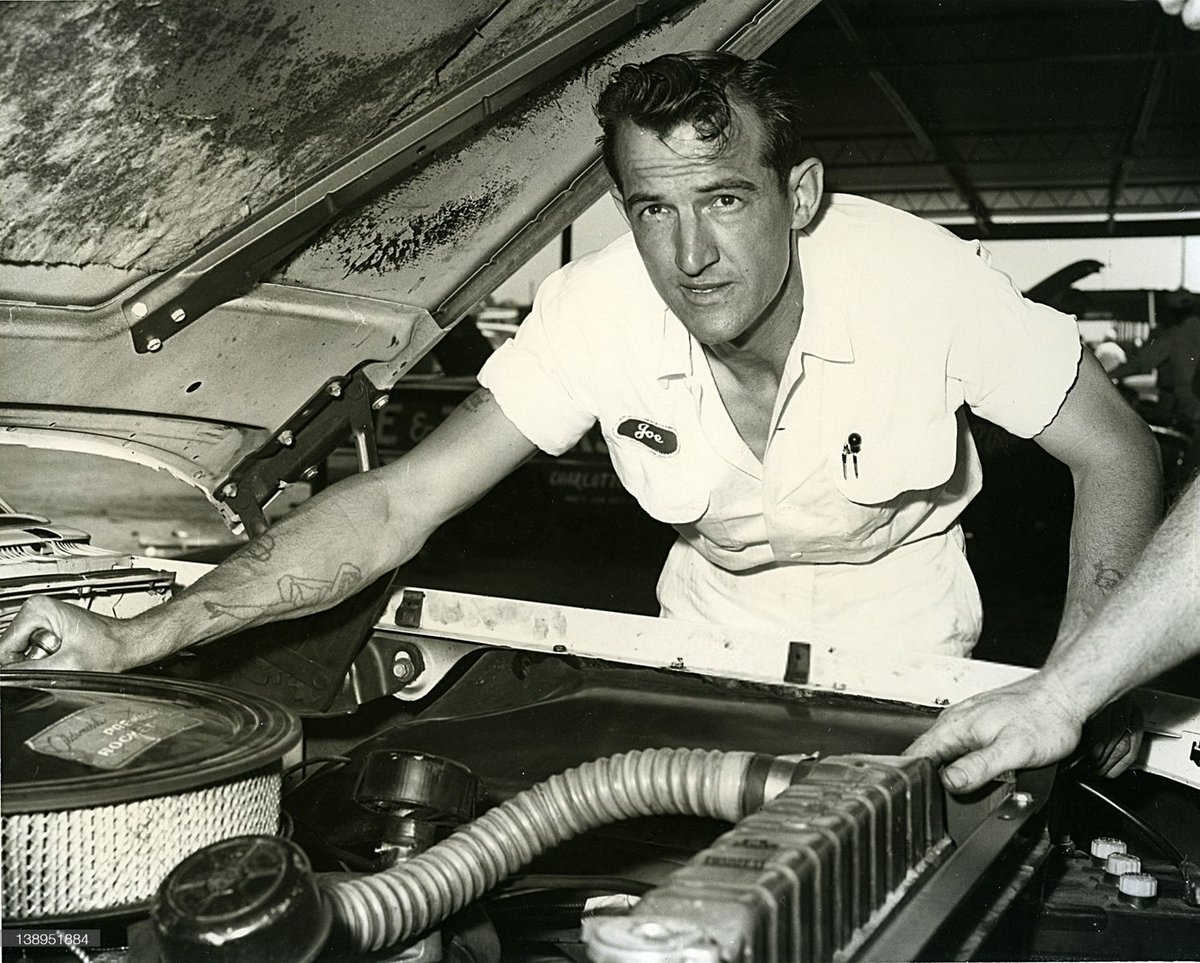 BVelma93082's tweet image. (Left) 25 years ago today, Chuck Mahoney passed away. Joe Caspolich would have been 95 years old today. 25 years ago today, Emil Andres passed away.
#RacingFansWear #LightningStrikes #RevProHIGHSTAKES #WrestleMania #COYG