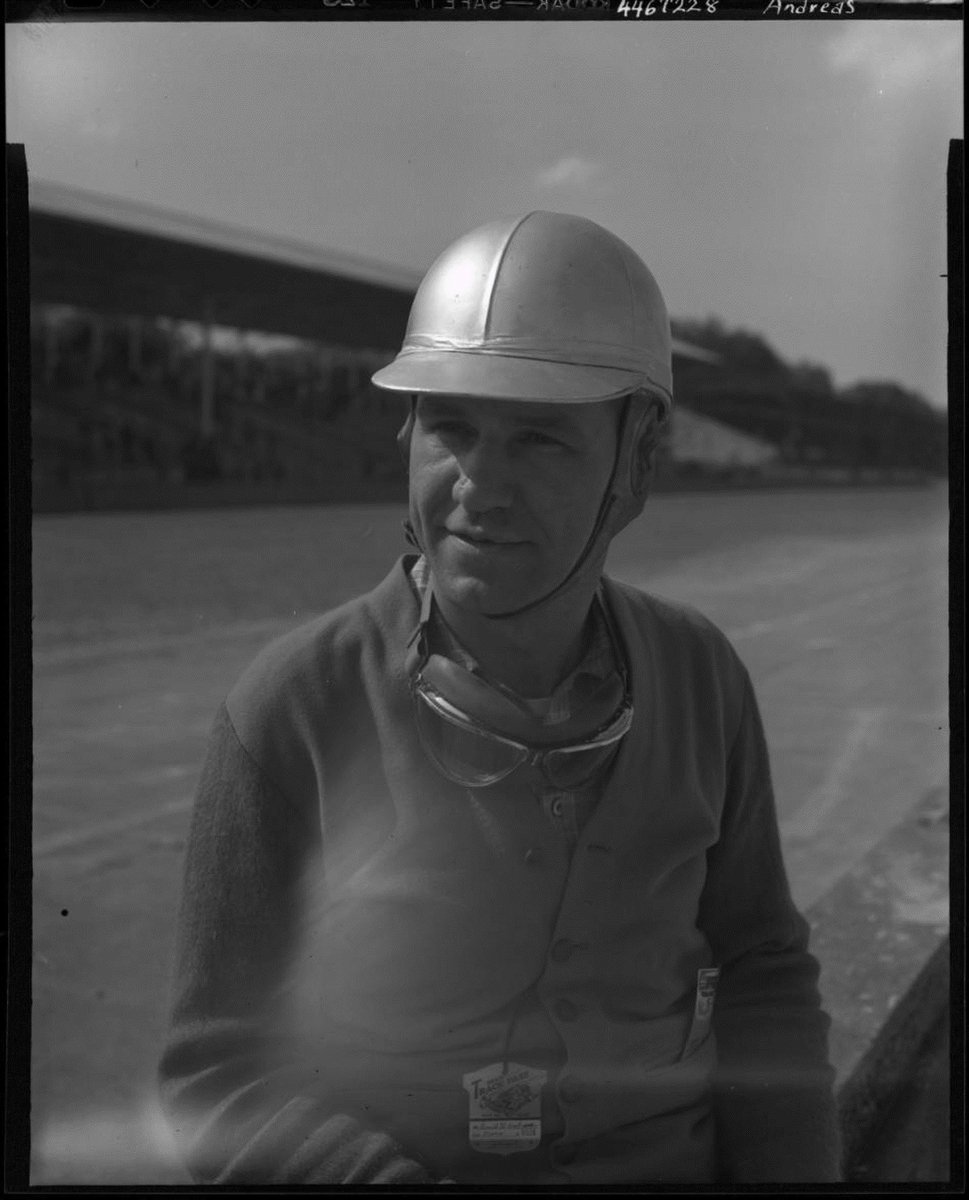 BVelma93082's tweet image. (Left) 25 years ago today, Chuck Mahoney passed away. Joe Caspolich would have been 95 years old today. 25 years ago today, Emil Andres passed away.
#RacingFansWear #LightningStrikes #RevProHIGHSTAKES #WrestleMania #COYG