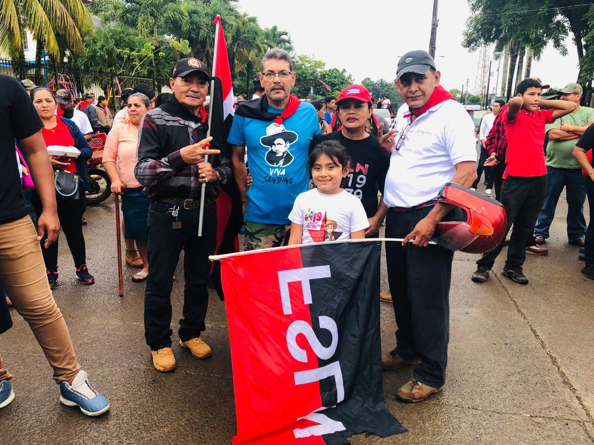 #4519LaPatriaLaRevolucion 
#LeonRevolucion
Siempre será 19