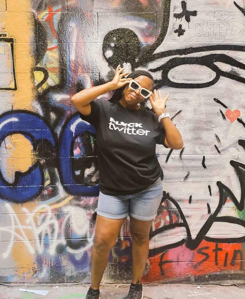 MissP_MaizedOut's tweet photo. I 🖤 my shirt! Thank you, @uncle_rjs.  #seeyoudifferent https://t.co/asMM4q7FKV