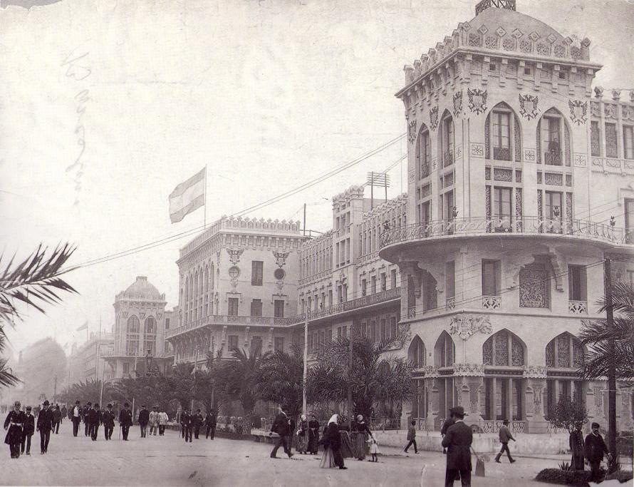 NickLovesSpain's tweet photo. The most iconic landmarks in Spain that no longer exist:

(a 🧵)

1. Hotel Internacional (Barcelona)