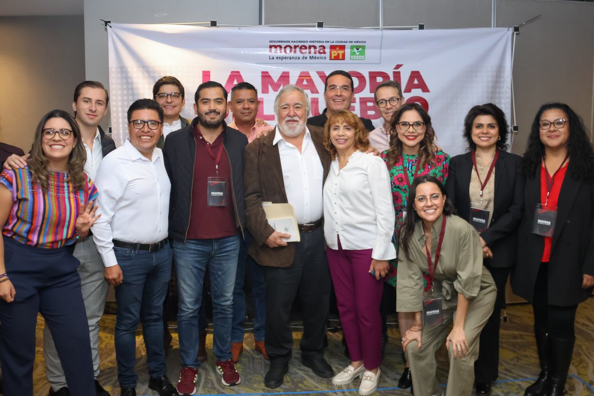 MorenaCiudadMex's tweet photo. El mandato ciudadano hacia la #MayoríaDelPueblo en el @Congreso_CdMex es legislar en beneficio de l@s capitalin@s y así lo tienen claro l@s próxim@s diputad@s que integrarán la III Legislatura, quienes durante tres días abordaron temas cruciales como ética humanista, Constitución de la Ciudad de México, construcción de agendas en territorio, perspectiva de género, derechos humanos y presupuesto público.