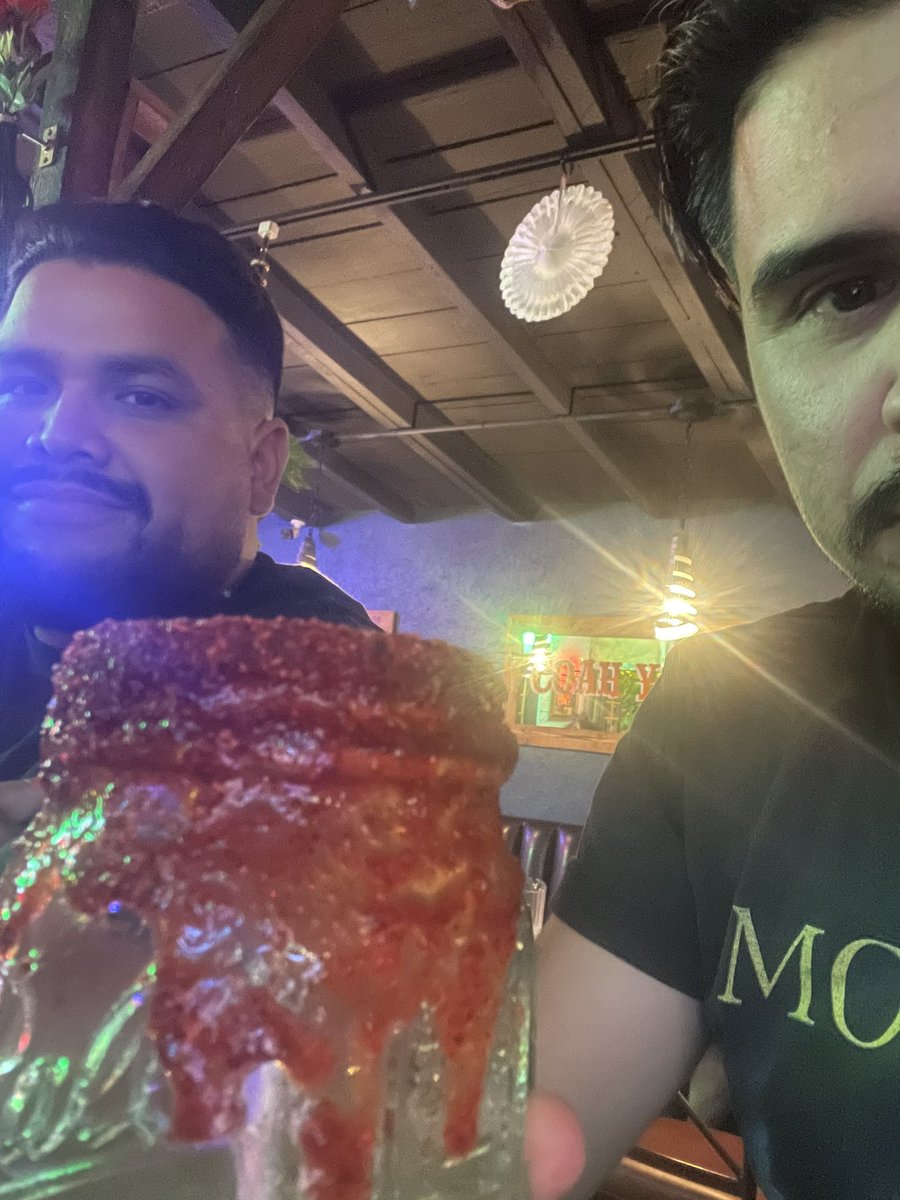 douglasforevers's tweet photo. @RIGGYX26 When he’s telling you his traumas but your drink has a tajin rim… https://t.co/OXLIv7hTEK