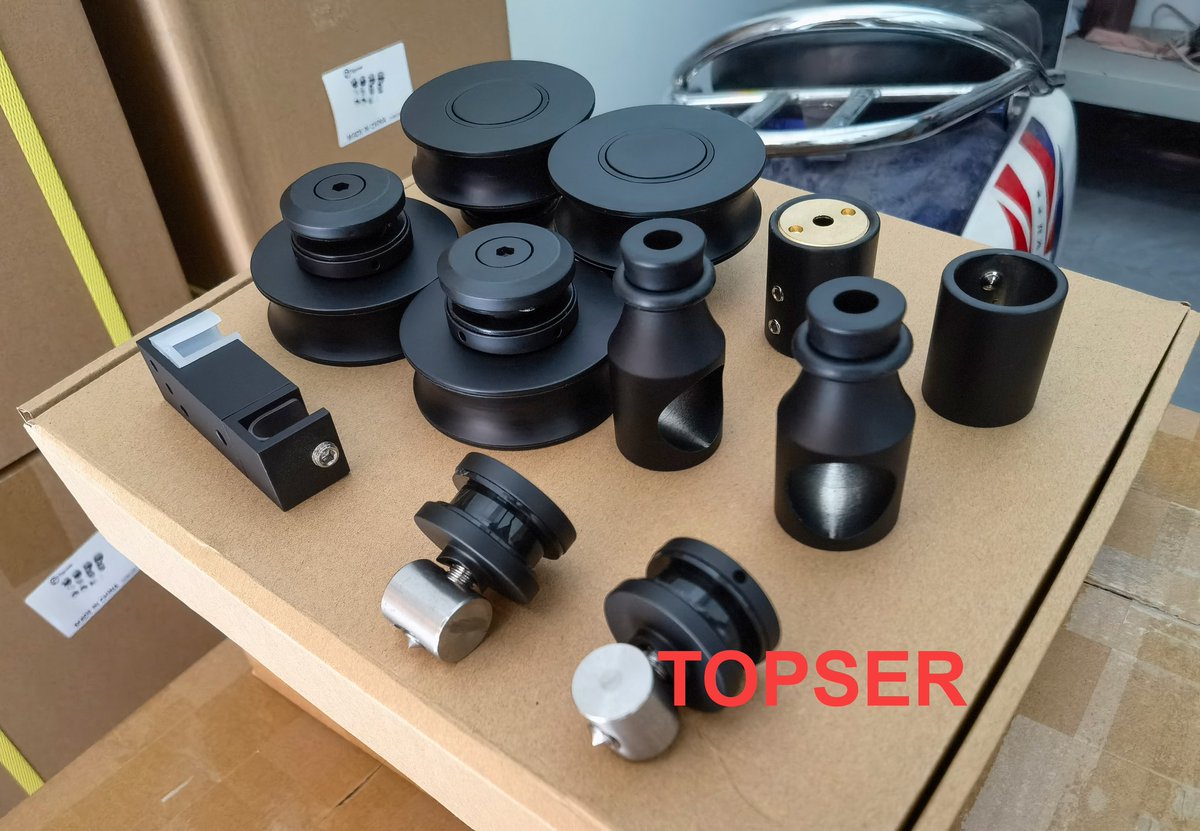 DawnLU926674's tweet image. 70MM Roller Sliding Door System
Material: Stainless Steel
Finish: PSS SSS CP BN / Customizable
Suitable for 8-12 MM Frameless Glass
#Slidingdoorsystem
#Slidingdoor
#doorroller
#glassfittings
#glasshardware
#Showerroomhardware
#Manufacturer
#Chinafactory
#OEMODM
#TOPSER