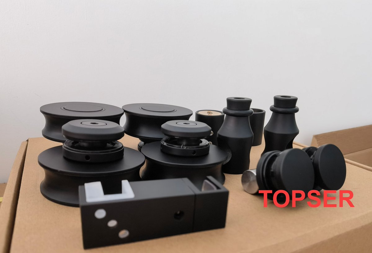 DawnLU926674's tweet image. 70MM Roller Sliding Door System
Material: Stainless Steel
Finish: PSS SSS CP BN / Customizable
Suitable for 8-12 MM Frameless Glass
#Slidingdoorsystem
#Slidingdoor
#doorroller
#glassfittings
#glasshardware
#Showerroomhardware
#Manufacturer
#Chinafactory
#OEMODM
#TOPSER