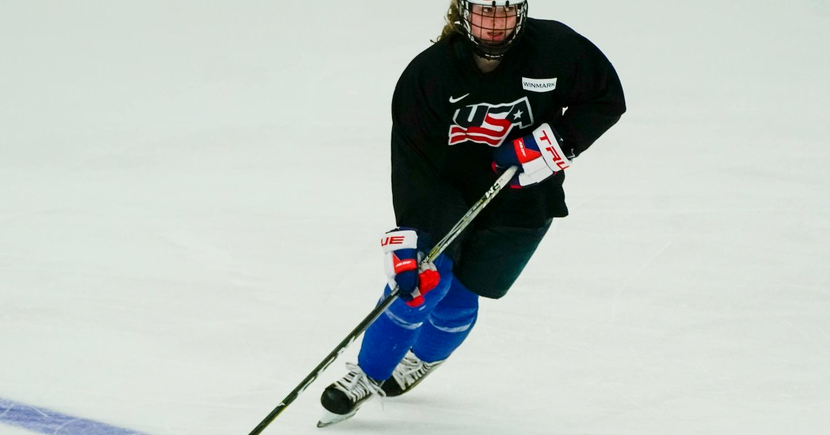 GopherNation's tweet image. Gophers women&apos;s hockey team adds Colgate transfer Sydney Morrow startribune.com/gophers-womens…