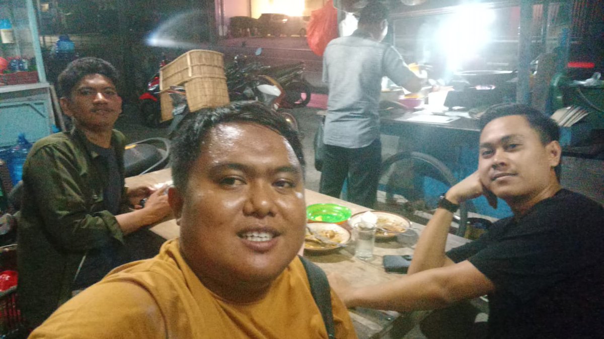 anggabeltim's tweet photo. Menyimpan kenangan, untuk dilihat lagi 10 tahun kemudian https://t.co/4aGeitroHJ