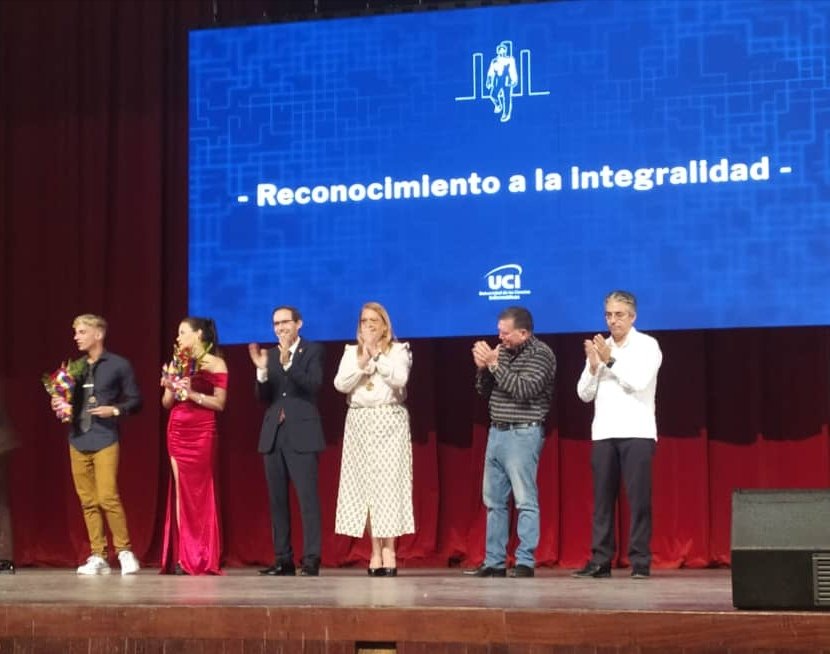 Alicia Alonso Becerra (@aab_cuba) on Twitter photo XVIII Graduación de la Universidad de Ciencias Informáticas, <a href="/universidad_uci/">Universidad de las Ciencias Informáticas</a>.
Muchas felicidades a todos los egresados, a los que fueron reconocidos por su destacada trayectoria en diferentes esferas de la vida universitaria y a los graduados integrales.
<a href="/CubaMES/">MES</a> <a href="/WalterBG_MES/">Walter Baluja García</a> XVIII Graduación de la Universidad de Ciencias Informáticas, <a href="/universidad_uci/">Universidad de las Ciencias Informáticas</a>.
Muchas felicidades a todos los egresados, a los que fueron reconocidos por su destacada trayectoria en diferentes esferas de la vida universitaria y a los graduados integrales.
<a href="/CubaMES/">MES</a> <a href="/WalterBG_MES/">Walter Baluja García</a>