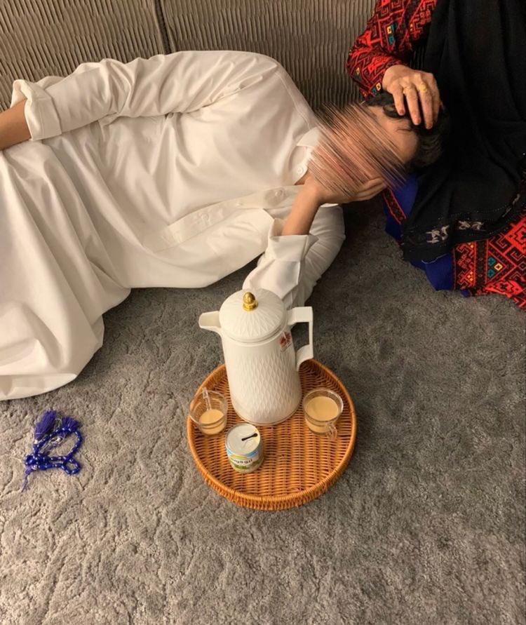 "أنا لولا أمي بعد الله . . مالي متون"