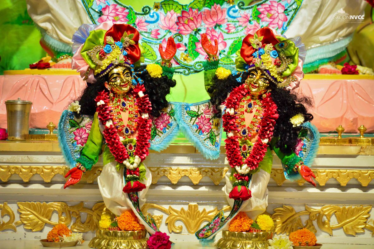 ISKCONPune's tweet photo. 🙏🏽Today's Darshan 📿 🗓20-07-2024🙏
🌷Sri Sri Gaur Nitai🌷
🚩@ISKCONNVCCPune🚩
.
.
#ISKCONNVCCPune #ISKCONNVCC #ISKCONPune
#ISKCON #ISKCON #20thjuly #20thjuly2024 #Saturday
#kirtan #Harekrishna #Krishna #Kirtan #Krishna
#Harinaamsankirtan #Radheshyamdas
#Radhe #Radha https://t.co/BvPBBDCEqj