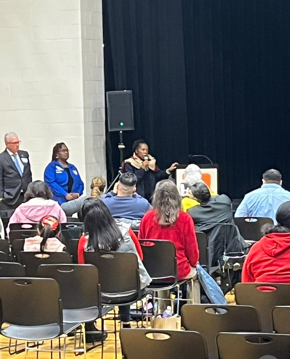 willmpower's tweet image. This is too much 😢 @SJacksonLee #RIP👑thanks for all you have done. I’m going to miss seeing you everywhere and hearing you speak and hold people in power accountable as well as celebrate up and coming entrepreneurs! This is a major loss.