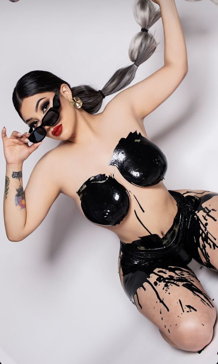 litzy_Mtz13's tweet photo. @OnlyFans Cum play with me 💦  https://t.co/l9ThZUFnFo https://t.co/HpRabIeyWP