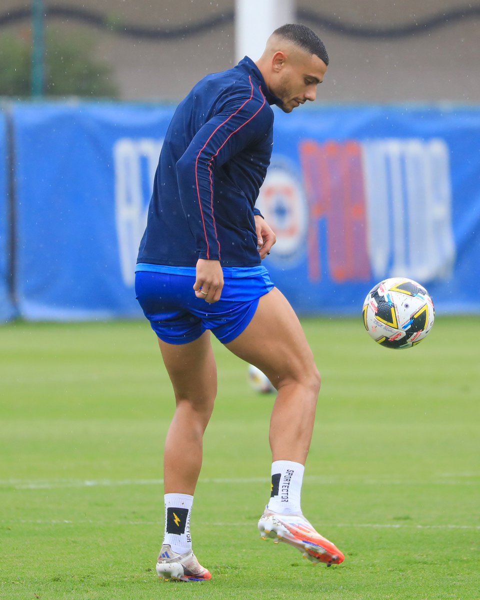 CRUZ AZUL tweet media