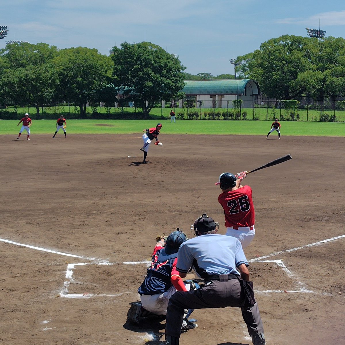 strongleague's tweet photo. 【夏���番】きょう関東Aは真夏の2番勝負！

東芝ＩＴ様、ダイワコーポレーション様とご対戦いただきます。

▼2024トライアウト受付中
https://t.co/tbrmCMpIT0
・7/20(土)関東IN東京
・7/27(土)東北IN宮城
・7/27(土)東海IN愛知
・8/03(土)関東IN東京

関西は次回8月（土）予定〜 https://t.co/m8i6v6pevW