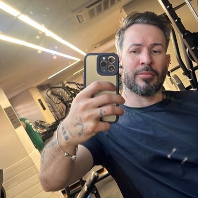 ZunnoM's tweet photo. #NovaFotoDePerfil https://t.co/MS2CwB1Lfr