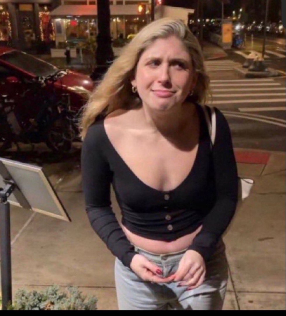 wakeupnneoma's tweet image. he’d rather sit otg with men than talk to his girl???