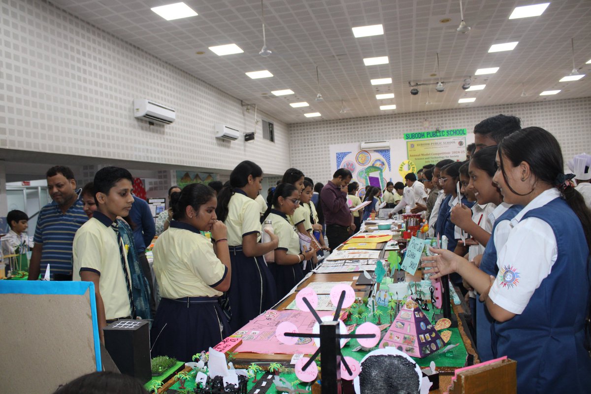 subodh_jaipur's tweet image. THE SCIENCE SPECTRUM # DAY 2 ANNUAL MODEL COMPETITION
Subodhites @ Rambagh branch unlocked the secrets and mysteries of Science and Math on Day 2 of Annual Model Science Competition .
#bestcbscschool
#modelsdisplay
#unleashedcreativity
#sciencemath
#inspiringdesigns