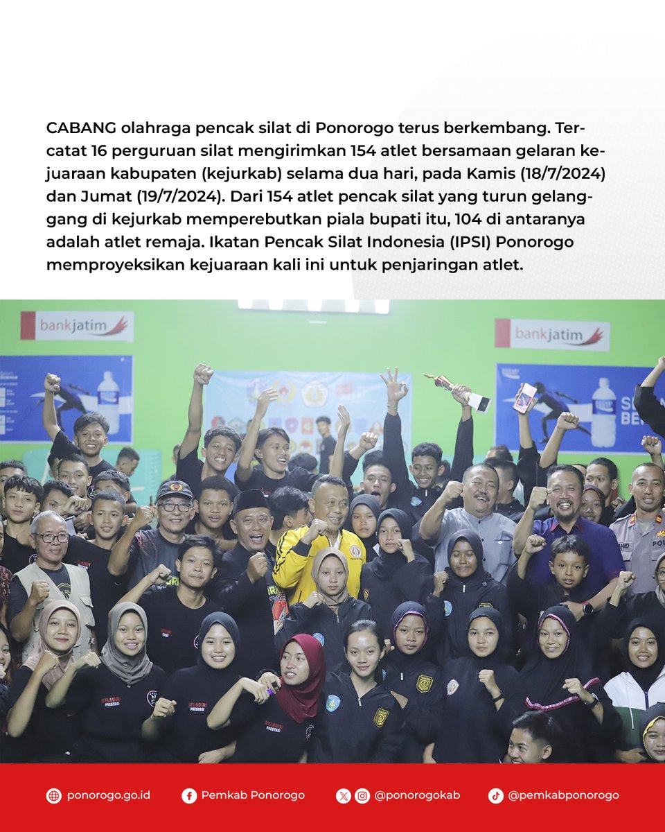 PonorogoKab's tweet image. “Persiapan mengikuti kejuaraan tingkat provinsi dan nasional,” kata Bupati Ponorogo Sugiri Sancoko saat meninjau arena kejurkab pencak silat di Gedung Bulutangkis Reog.

Selengkapnya: ponorogo.go.id/2024/07/20/di-…

#ponorogoHEBAT #ponorogokab #silat #altet #kejurkab #ipsi