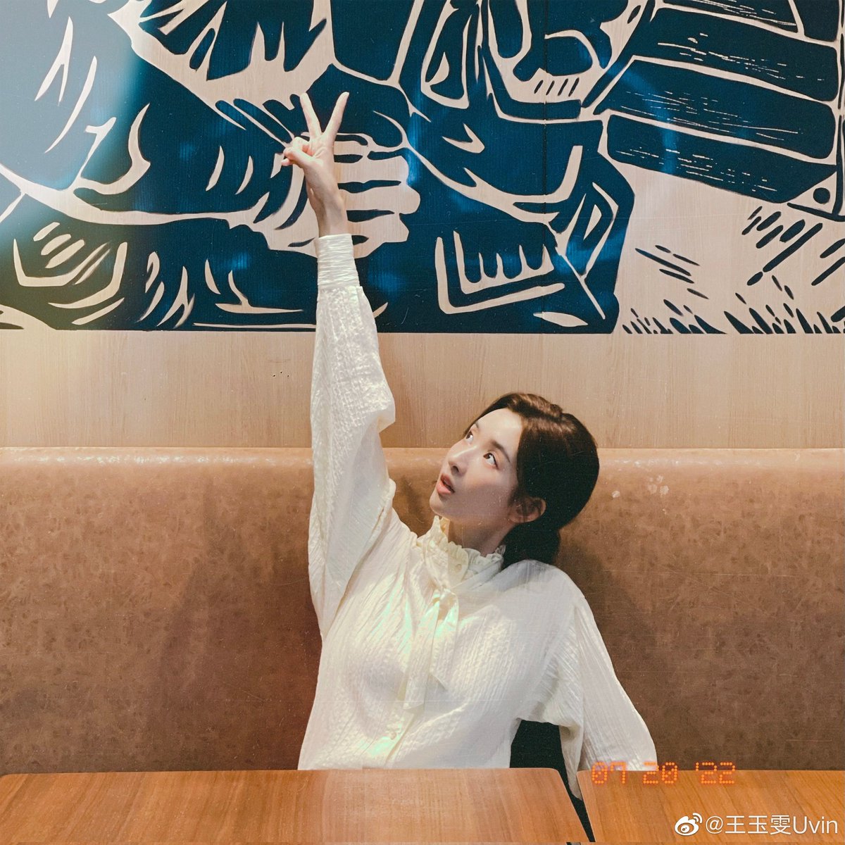 Antiqueclouds's tweet photo. #WangYuwen 2 years ago today.
#MissingYuwen(40) https://t.co/quyatHnQ9H
