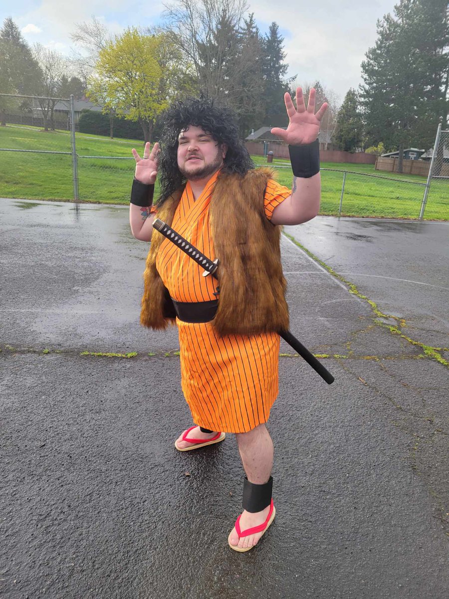 Vato_Two's tweet photo. Some pictures of my Yajirobe cosplay. https://t.co/kdhMlL07dO
