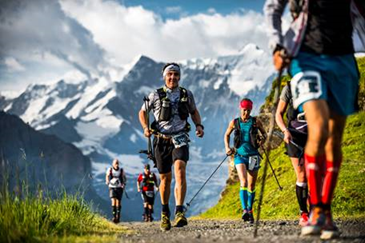 WEEKEND!
En, waar lopen ze zoal? 
In Grindelwald * (Trail 51k), Maasdijk (10k) en in Samedan (Trail 22k). Succes allen, daar en elders! "Running can be a lifelong activity. Approach it patiently and intelligently, and it will reward you for a long, long time" [Michael Sargent]