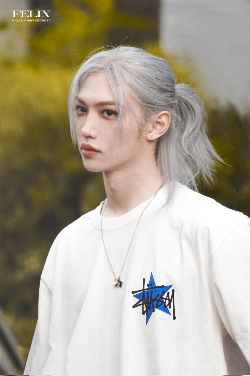 FelixLeeChina's tweet photo. 240719 
🤍[FelixLeeCN]夏风裹着馥气轻轻拂过
#Felix #필릭스 #straykids  #스트레이키즈 https://t.co/Sxs7jqxoHG