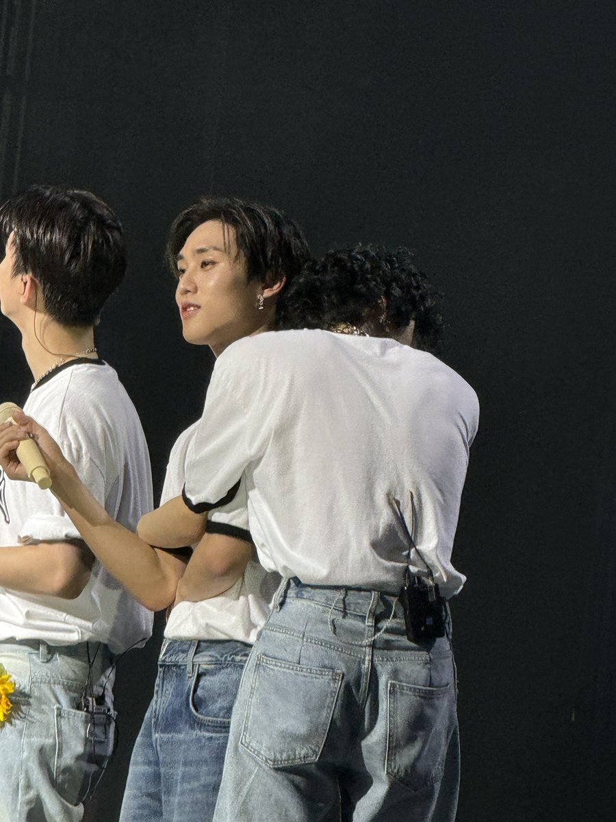 nyunyyang's tweet image. precious clingy dumpling