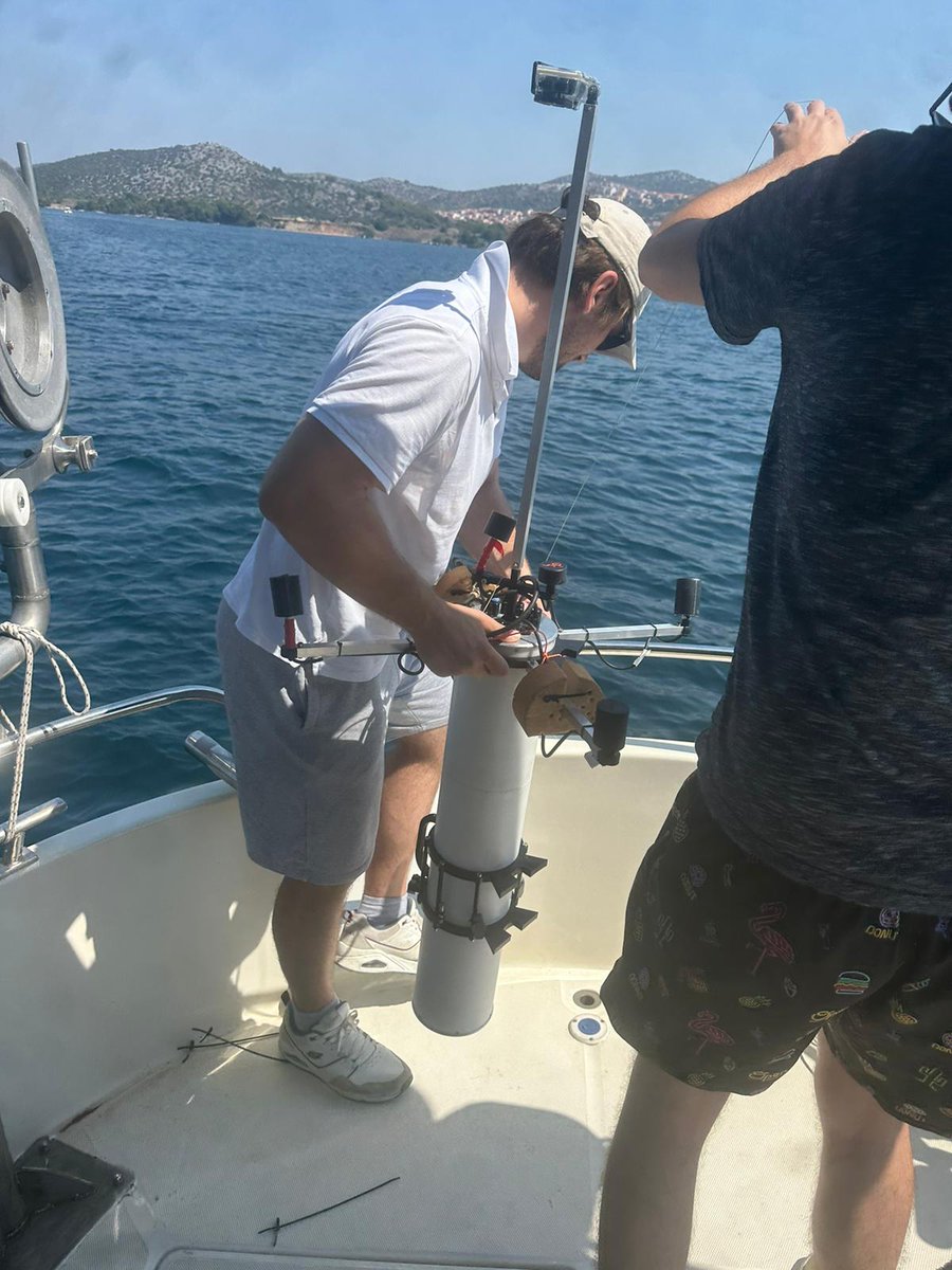 anl_Haifa's tweet image. We deployed the second version of the SOUND floater, which now includes GPS reporting and advanced control for five days of operation between charges. It features a selfmade, low-ost hydrophone and projector array mounted on the floater. #marinetechnology #soundproject #ANL #FER