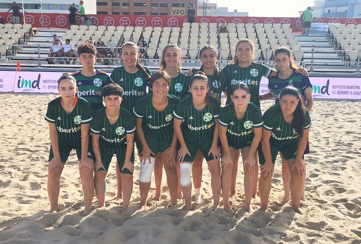 ⚽🏖️ | #FútbolPlaya |

🇪🇦 CAMPEONATOS DE ESPAÑA:

👱🏼‍♀️Sub-17 y Sub-20 Femenino
📍Cádiz 
⏩ Partidos por el 3/4 puesto

🔹EXTREMADURA 7-2 BALEARES (Sub-17)

🔹EXTREMADURA 1-4 CATALUÑA (Sub-20)

🏁Tercer puesto para la Selección Extremeña Sub-17 y cuarto para la Sub-20. Termina un